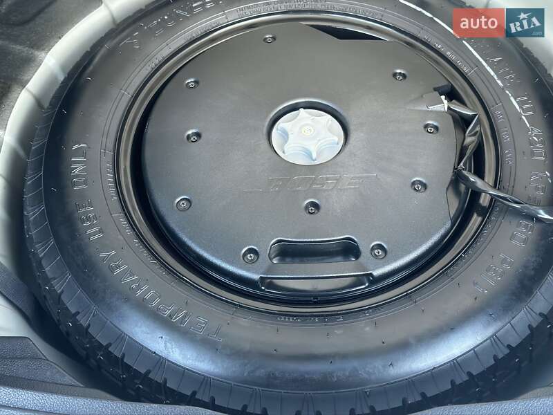 Внедорожник / Кроссовер Nissan Rogue 2016 в Хороле