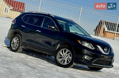 Внедорожник / Кроссовер Nissan Rogue 2015 в Киеве