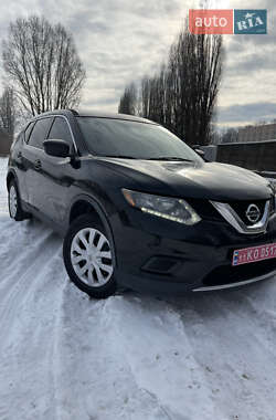 Внедорожник / Кроссовер Nissan Rogue 2016 в Киеве