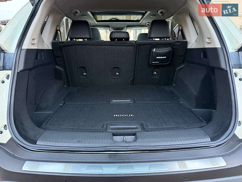 Внедорожник / Кроссовер Nissan Rogue 2020 в Днепре