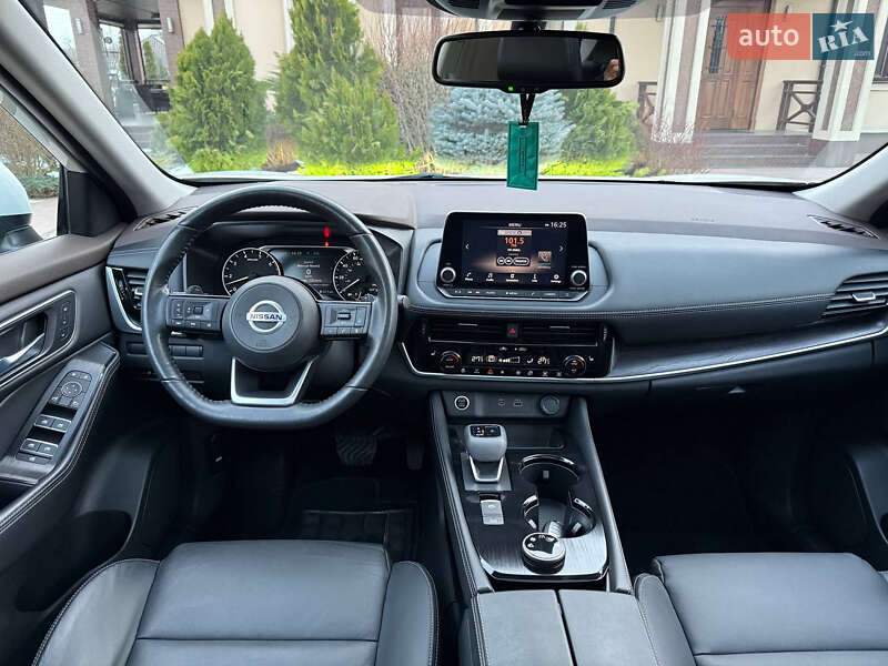 Внедорожник / Кроссовер Nissan Rogue 2020 в Днепре