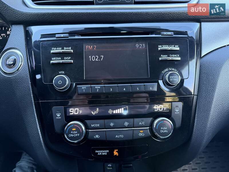 Внедорожник / Кроссовер Nissan Rogue 2015 в Одессе