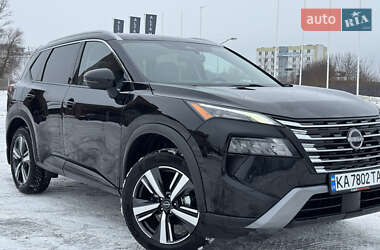 Внедорожник / Кроссовер Nissan Rogue 2024 в Киеве