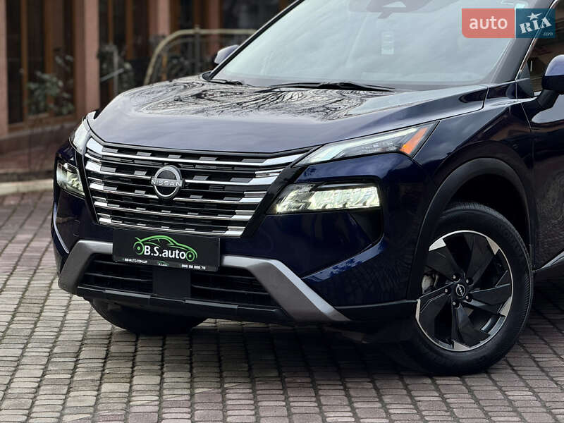 Внедорожник / Кроссовер Nissan Rogue 2024 в Мукачево