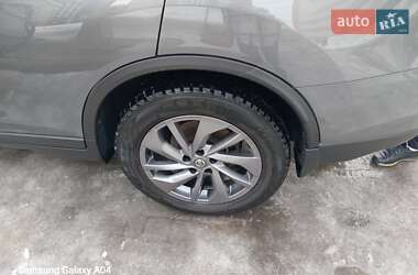 Внедорожник / Кроссовер Nissan Rogue 2016 в Ивано-Франковске