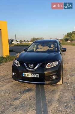 Внедорожник / Кроссовер Nissan Rogue 2016 в Одессе