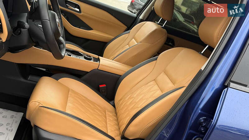 Внедорожник / Кроссовер Nissan Rogue 2023 в Дрогобыче