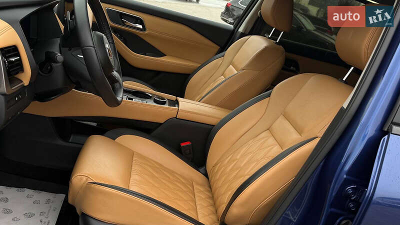 Внедорожник / Кроссовер Nissan Rogue 2023 в Дрогобыче