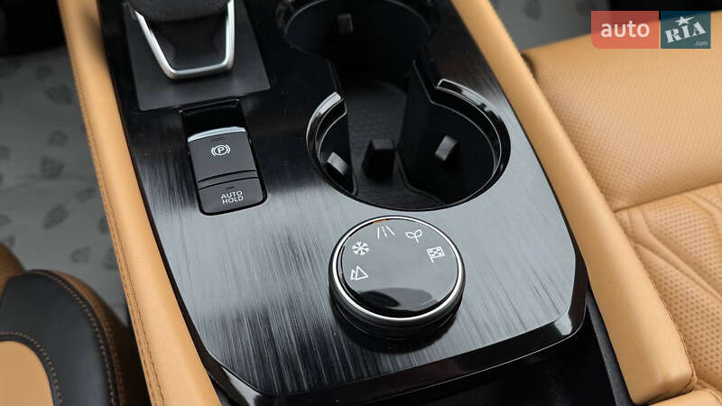 Внедорожник / Кроссовер Nissan Rogue 2023 в Дрогобыче