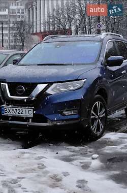 Внедорожник / Кроссовер Nissan Rogue 2020 в Виннице