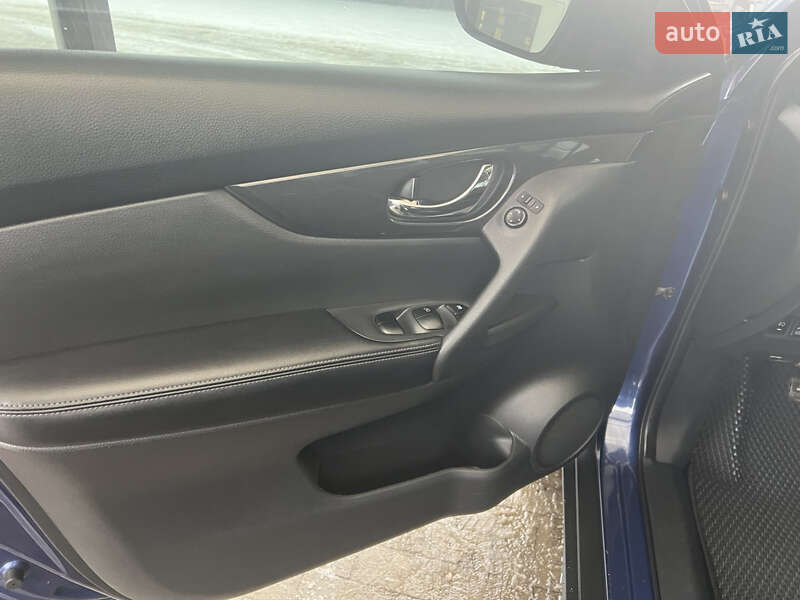 Внедорожник / Кроссовер Nissan Rogue 2019 в Кременчуге