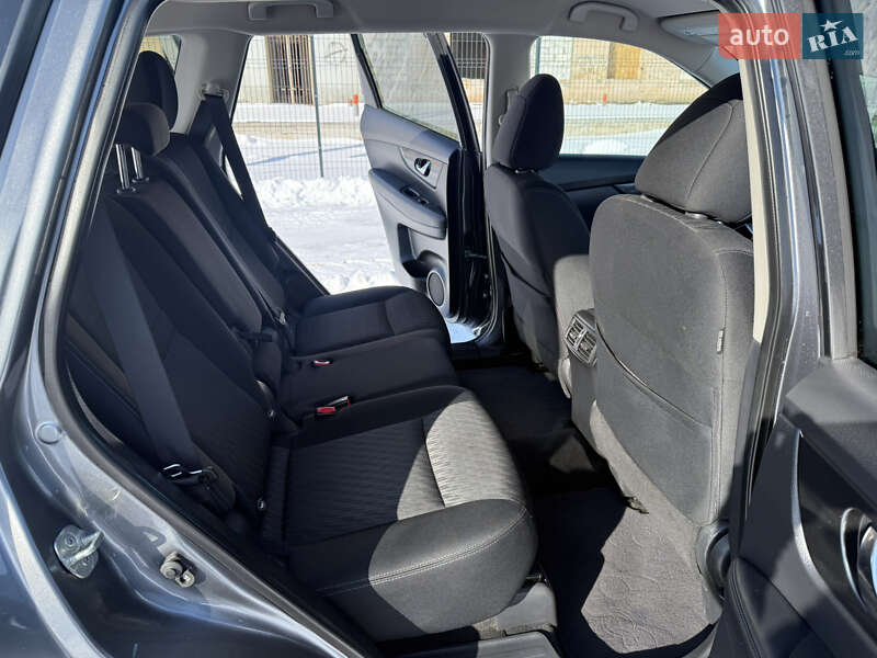 Внедорожник / Кроссовер Nissan Rogue 2018 в Ровно