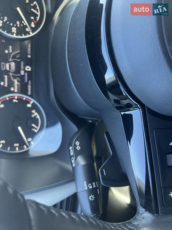 Внедорожник / Кроссовер Nissan Rogue 2021 в Ровно