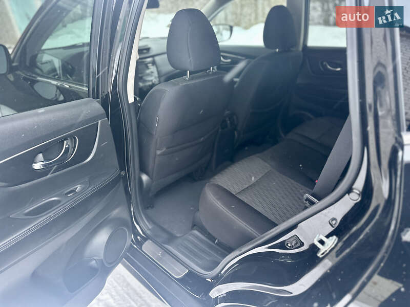 Внедорожник / Кроссовер Nissan Rogue 2017 в Житомире фото 26 Внедорожник / Кроссовер Nissan Rogue 2017 в Житомире