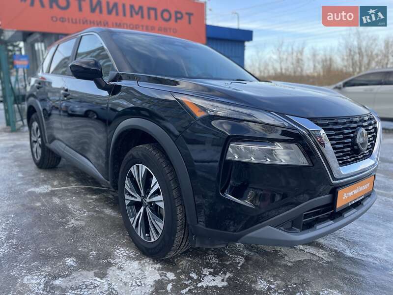 Внедорожник / Кроссовер Nissan Rogue 2023 в Сумах