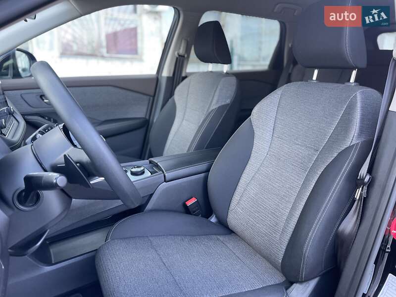 Внедорожник / Кроссовер Nissan Rogue 2023 в Сумах