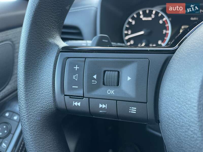 Внедорожник / Кроссовер Nissan Rogue 2023 в Сумах