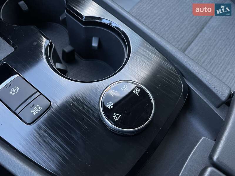 Внедорожник / Кроссовер Nissan Rogue 2023 в Сумах