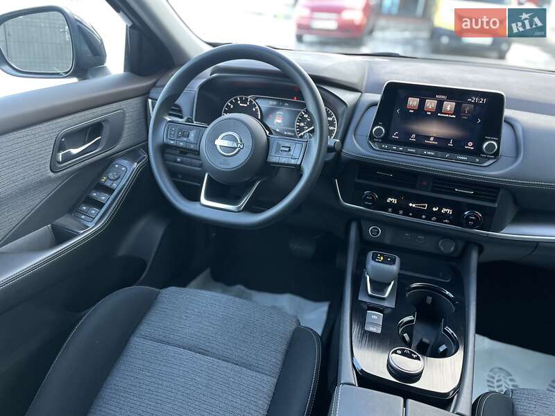 Внедорожник / Кроссовер Nissan Rogue 2023 в Сумах