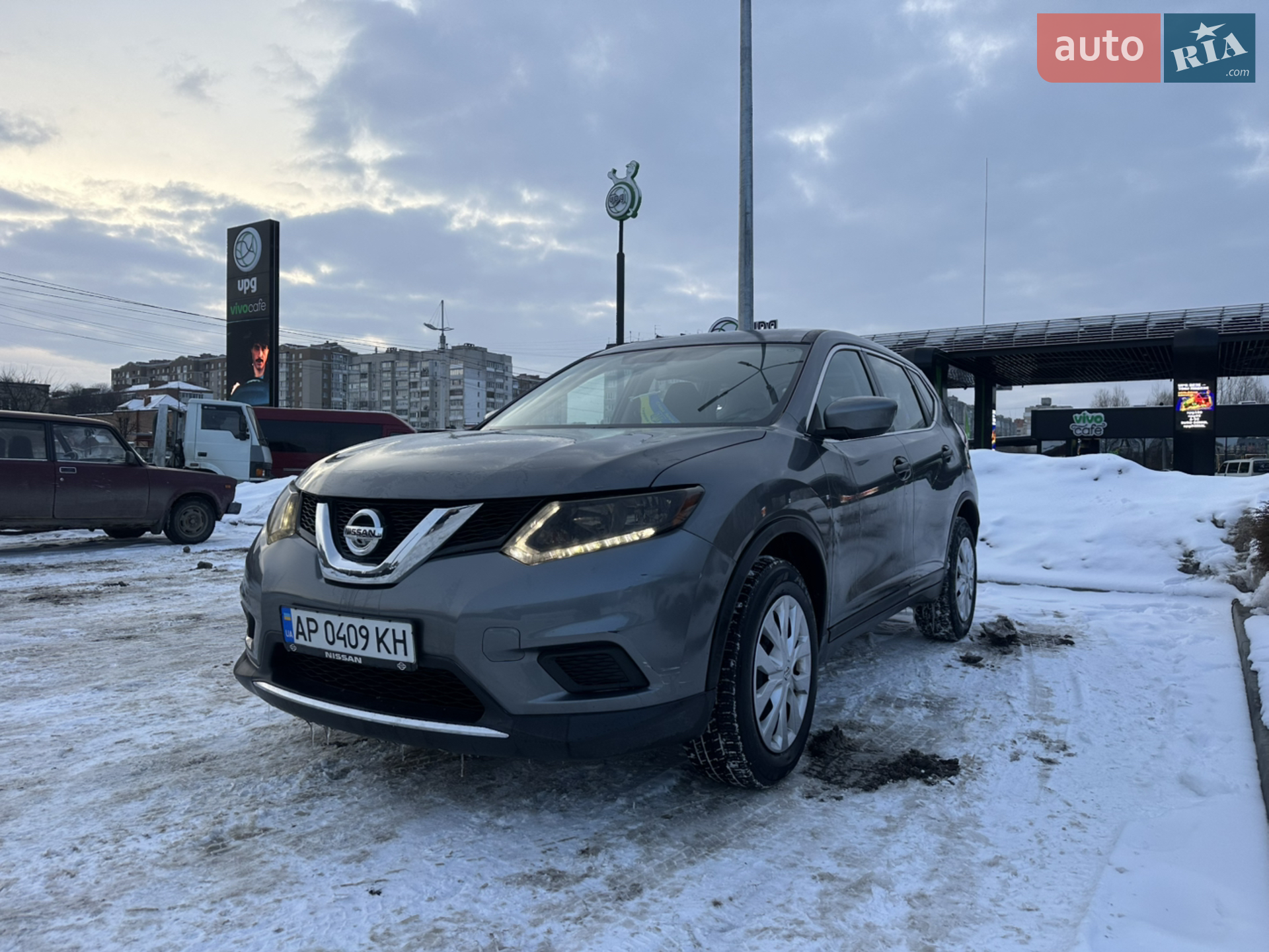 2016 Nissan Rogue - мініатюра 8