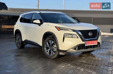 Позашляховик / Кросовер Nissan Rogue 2022 в Миргороді