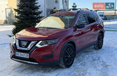 Внедорожник / Кроссовер Nissan Rogue 2017 в Харькове