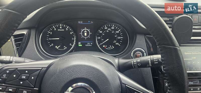 Позашляховик / Кросовер Nissan Rogue 2018 в Іршаві