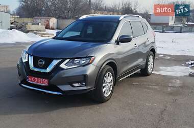 Внедорожник / Кроссовер Nissan Rogue 2019 в Тульчине