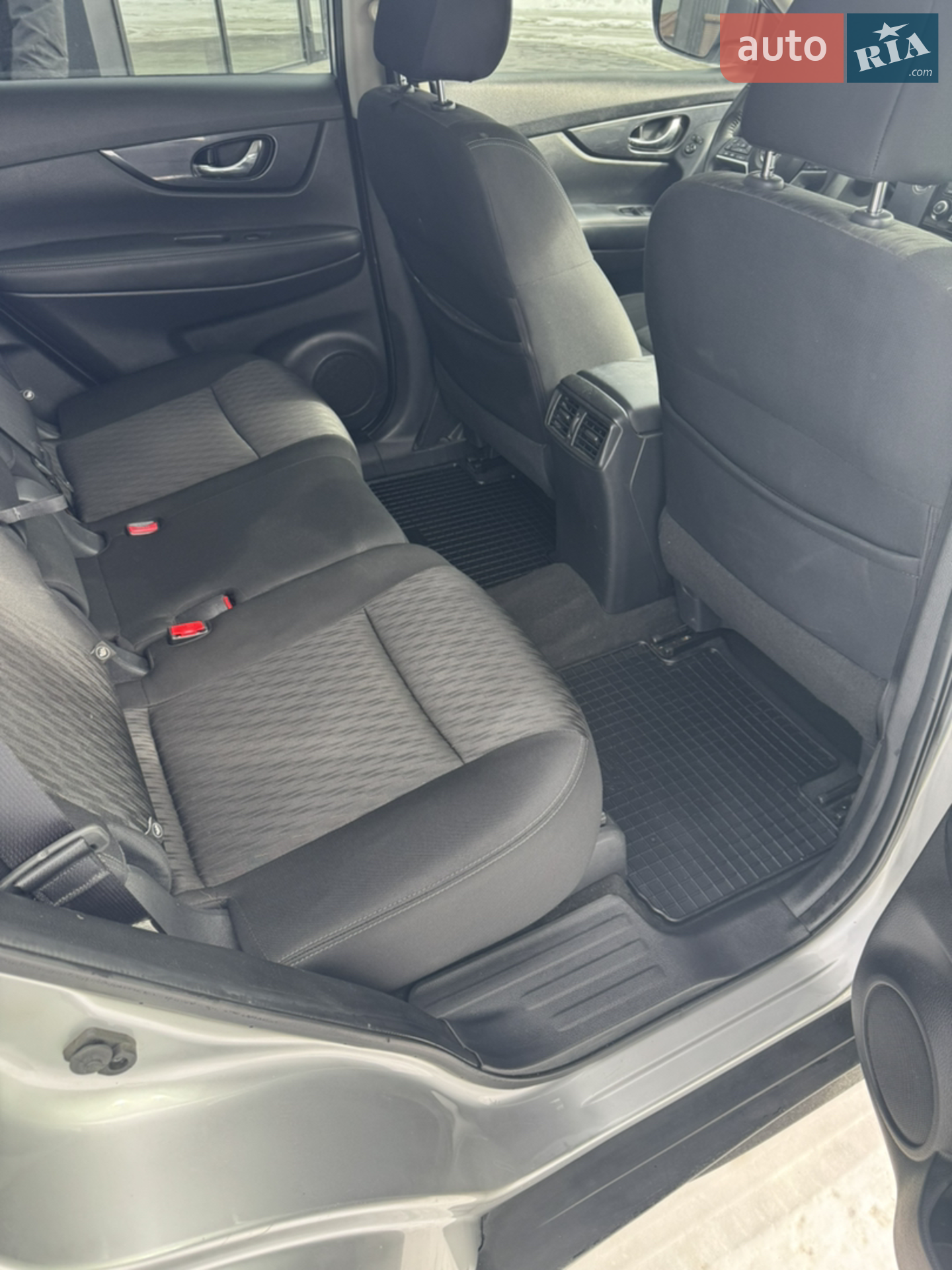 2019 Nissan Rogue - мініатюра 4