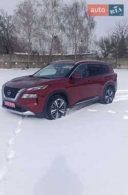 Позашляховик / Кросовер Nissan Rogue 2023 в Переяславі