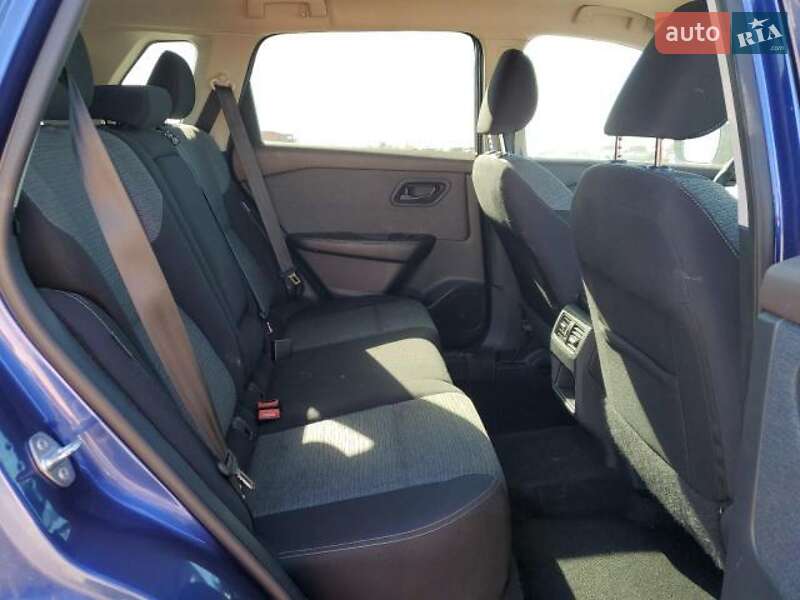 Внедорожник / Кроссовер Nissan Rogue 2021 в Львове