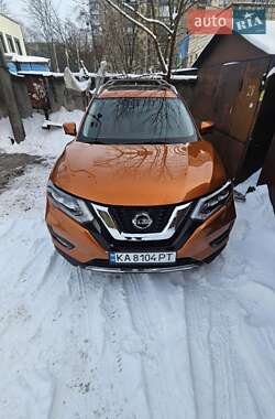Внедорожник / Кроссовер Nissan Rogue 2018 в Киеве