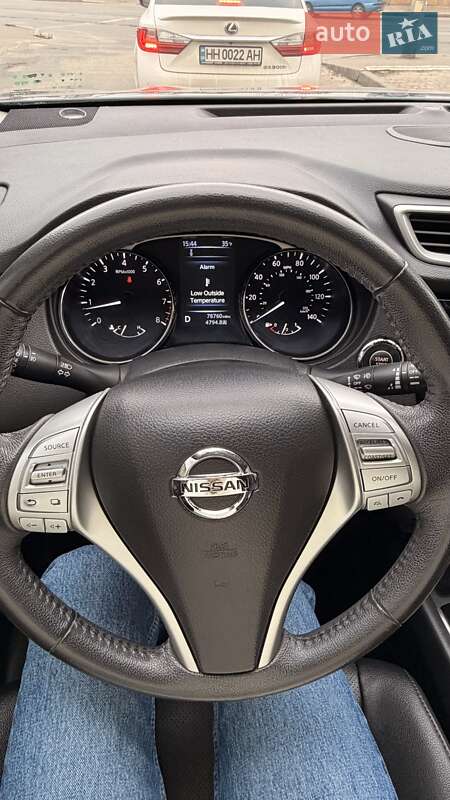 Позашляховик / Кросовер Nissan Rogue 2016 в Одесі