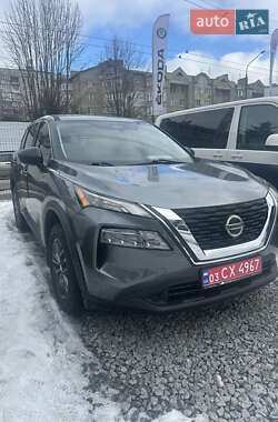 Внедорожник / Кроссовер Nissan Rogue 2021 в Черновцах