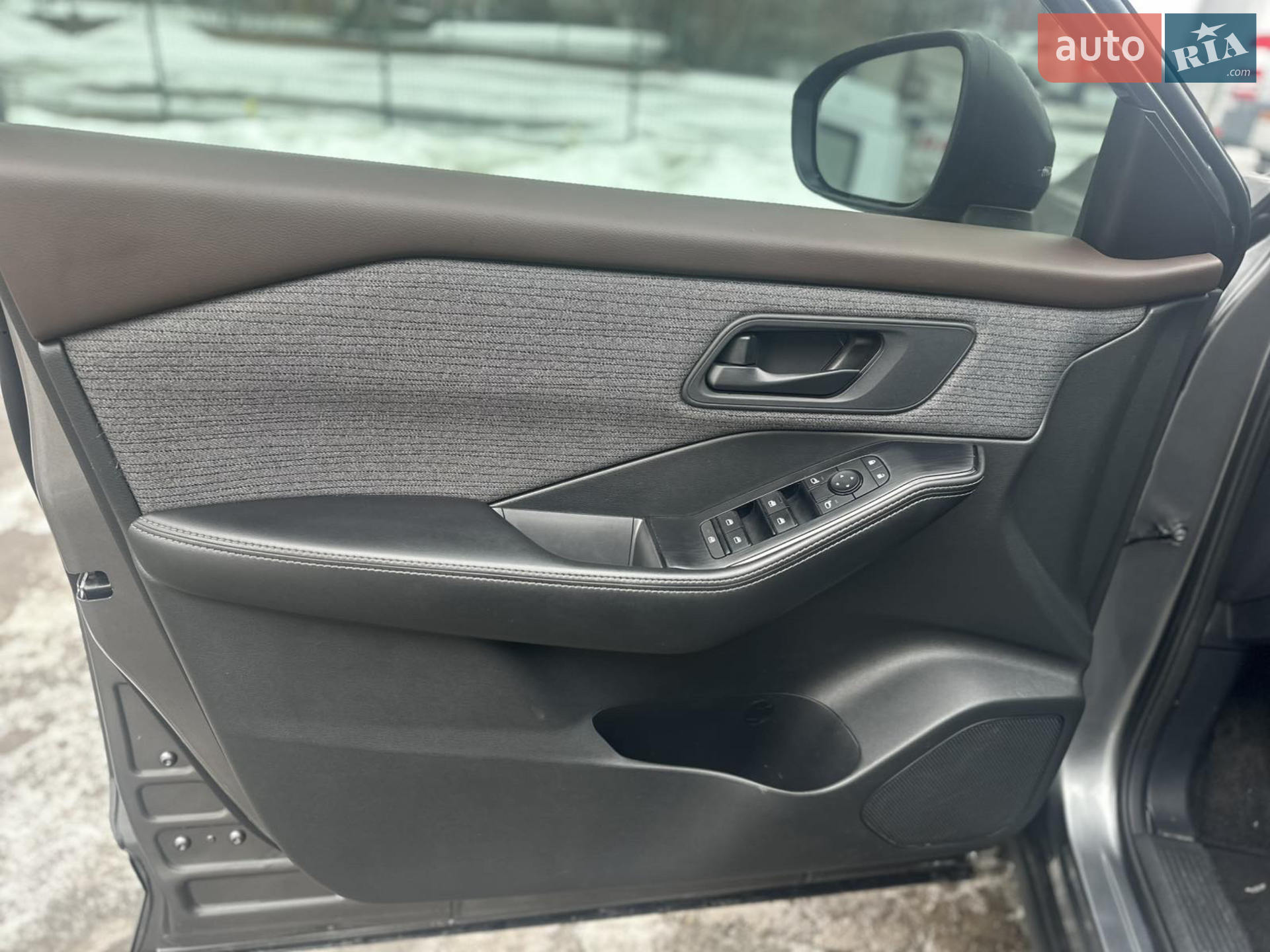 2021 Nissan Rogue - мініатюра 10
