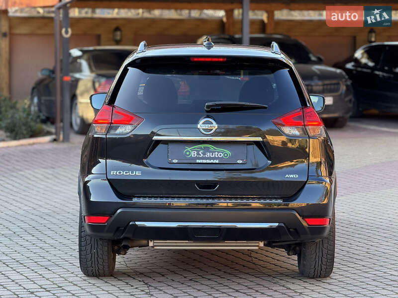 Внедорожник / Кроссовер Nissan Rogue 2018 в Мукачево