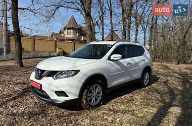 Внедорожник / Кроссовер Nissan Rogue 2016 в Запорожье