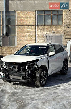 Позашляховик / Кросовер Nissan Rogue 2023 в Києві