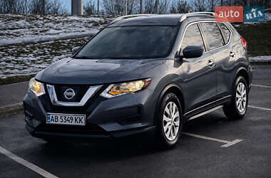 Позашляховик / Кросовер Nissan Rogue 2017 в Вінниці