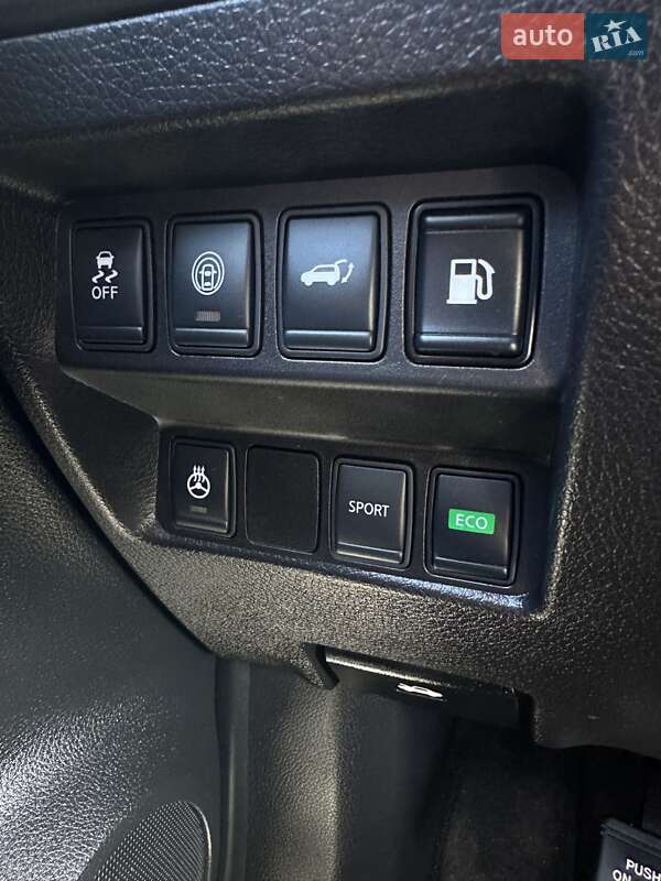 Внедорожник / Кроссовер Nissan Rogue 2018 в Белогородке фото 28 Внедорожник / Кроссовер Nissan Rogue 2018 в Белогородке