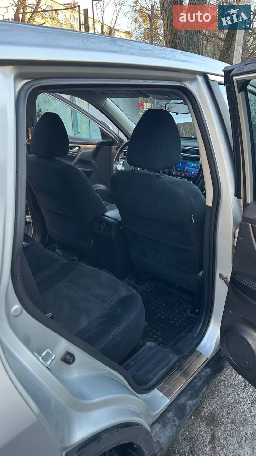 2015 Nissan Rogue - мініатюра 31