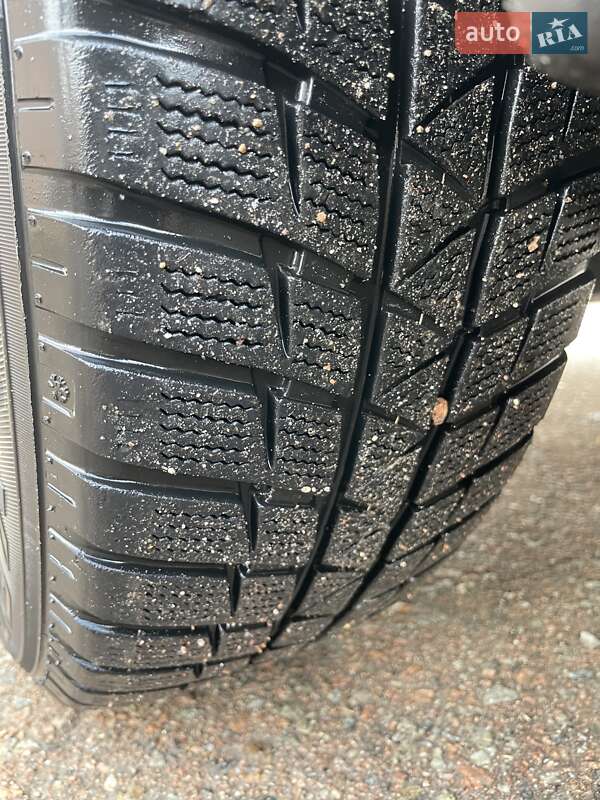 Внедорожник / Кроссовер Nissan Rogue 2014 в Чернигове