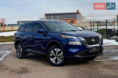 Внедорожник / Кроссовер Nissan Rogue 2021 в Киеве