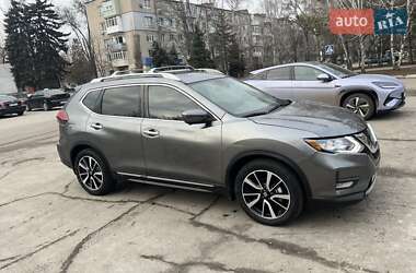 Позашляховик / Кросовер Nissan Rogue 2019 в Новомосковську