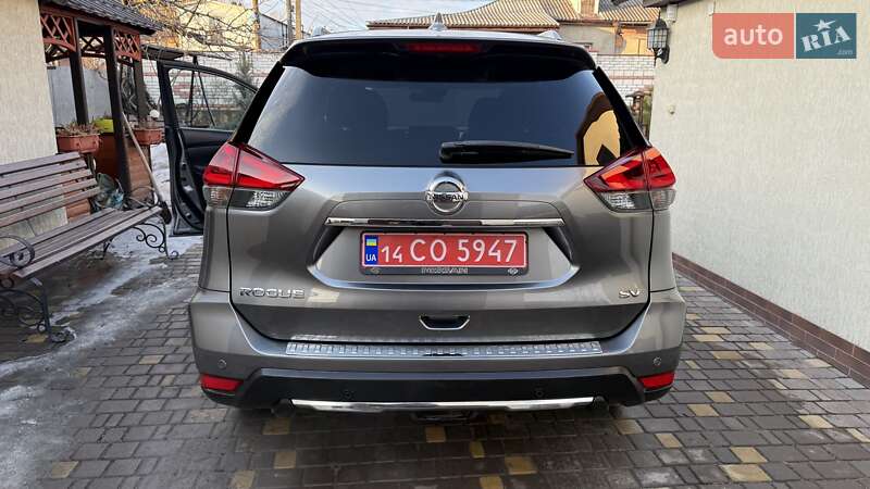 Внедорожник / Кроссовер Nissan Rogue 2020 в Виннице