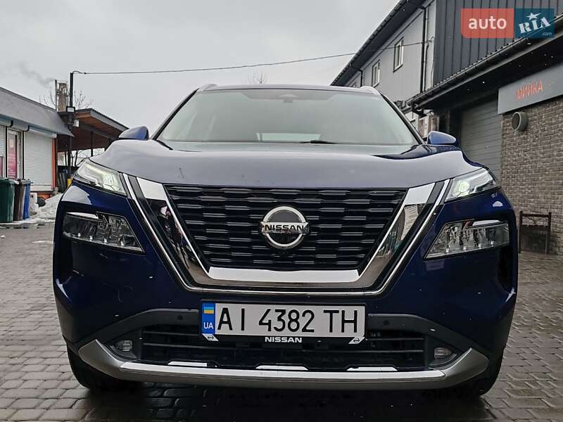 Внедорожник / Кроссовер Nissan Rogue 2020 в Киеве