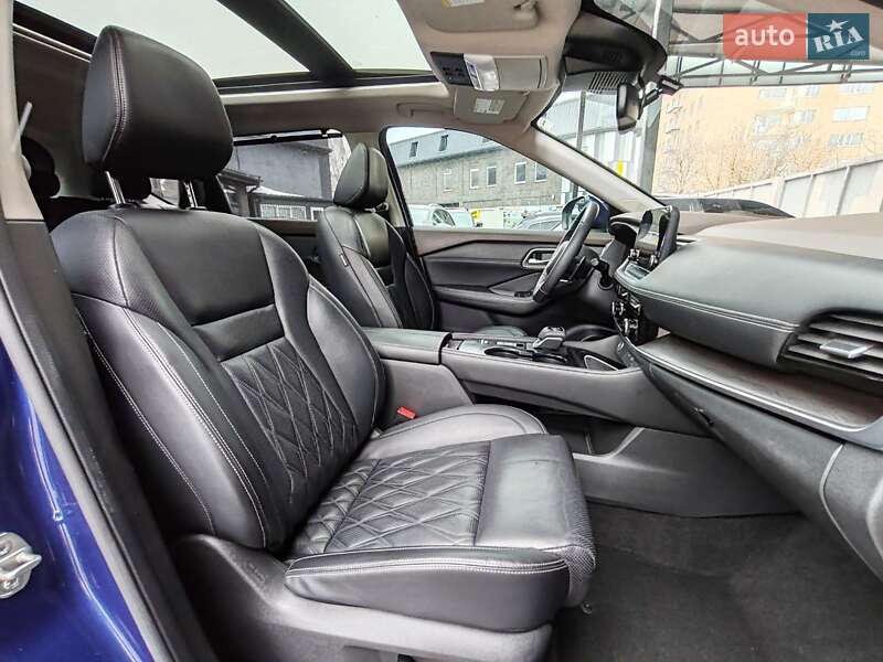 Внедорожник / Кроссовер Nissan Rogue 2020 в Киеве