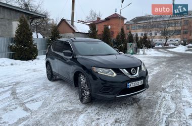 Внедорожник / Кроссовер Nissan Rogue 2016 в Ивано-Франковске