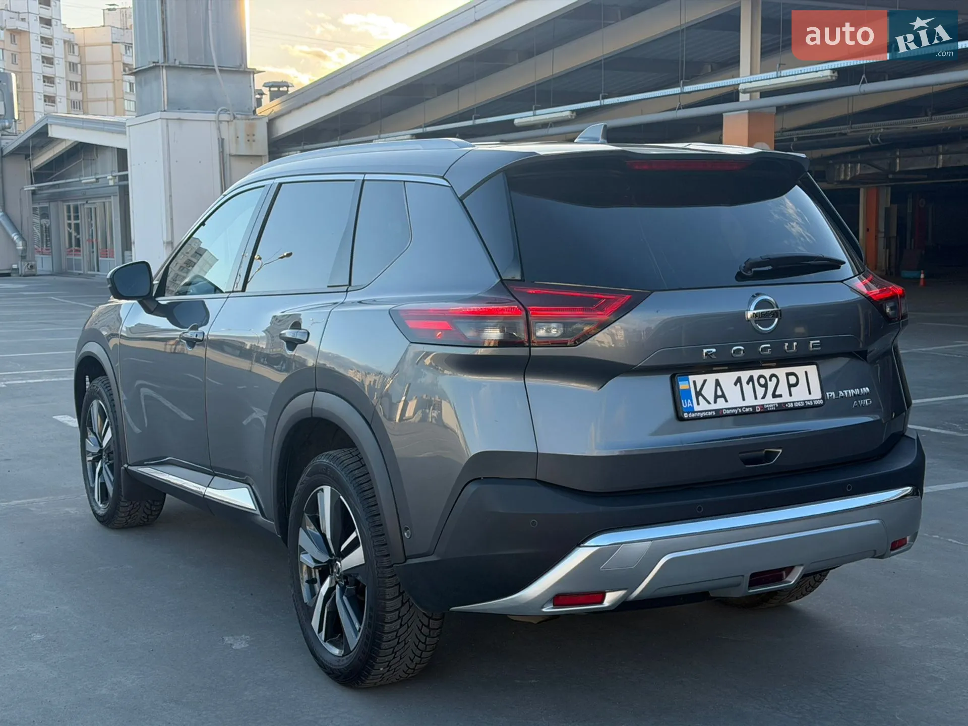 2021 Nissan Rogue - мініатюра 9