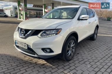 Позашляховик / Кросовер Nissan Rogue 2016 в Житомирі